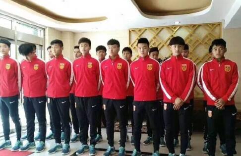枯楼村的美人