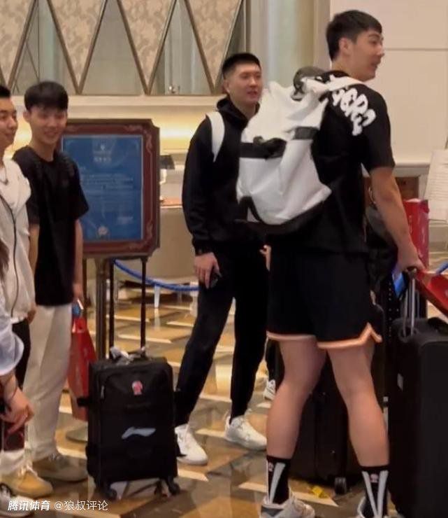 少妇爽完作者不详
